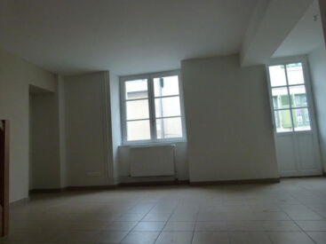Eco-réhabilitation de 4 logements à Rivarennes dans le cadre du projet patrimoine basse consommation Eco-réhabilitation de 4 logements à Rivarennes dans le cadre du projet patrimoine basse consommation